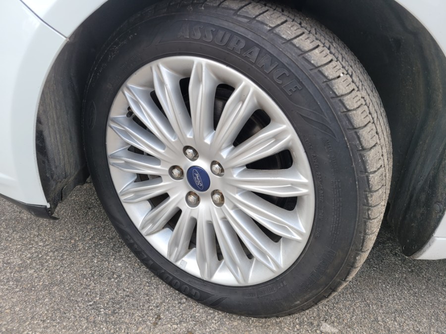 2013 Ford Fusion 4dr Sdn Hybrid FWD, available for sale in Auburn, New Hampshire | ODA Auto Precision LLC. Auburn, New Hampshire 2013 Ford Fusion 4dr Sdn Hybrid FWD, available for sale in Auburn, New Hampshire | ODA Auto Precision LLC. Auburn, New Hampshire