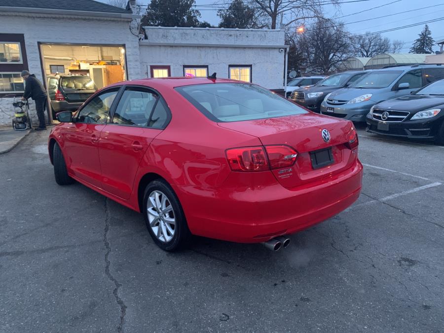 2012 Volkswagen Jetta Sedan 4dr Auto SE w/Convenience & Sunroof PZEV, available for sale in Springfield, Massachusetts | Absolute Motors Inc. Springfield, Massachusetts 2012 Volkswagen Jetta Sedan 4dr Auto SE w/Convenience & Sunroof PZEV, available for sale in Springfield, Massachusetts | Absolute Motors Inc. Springfield, Massachusetts
