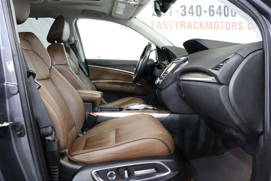 2019 Acura Mdx ADVANCE, available for sale in Paterson, New Jersey | Fast Track Motors. Paterson, New Jersey 2019 Acura Mdx ADVANCE, available for sale in Paterson, New Jersey | Fast Track Motors. Paterson, New Jersey