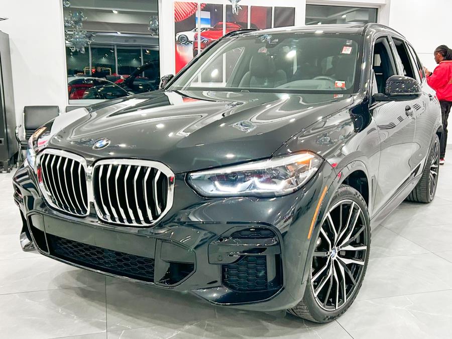 2022 BMW X5 xDrive40i Sports Activity Vehicle, available for sale in Franklin Square, New York | C Rich Cars. Franklin Square, New York