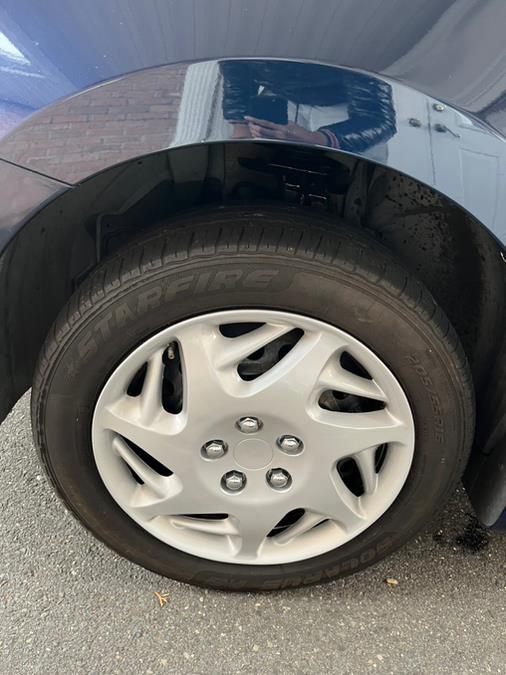 2007 Nissan Sentra 4dr Sdn I4 CVT 2.0, available for sale in New Britain, Connecticut | Supreme Automotive. New Britain, Connecticut 2007 Nissan Sentra 4dr Sdn I4 CVT 2.0, available for sale in New Britain, Connecticut | Supreme Automotive. New Britain, Connecticut