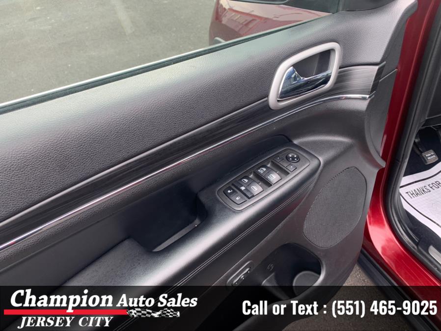 2021 Jeep Grand Cherokee Limited 4x4, available for sale in Jersey City, New Jersey | Champion Auto Sales of JC. Jersey City, New Jersey 2021 Jeep Grand Cherokee Limited 4x4, available for sale in Jersey City, New Jersey | Champion Auto Sales of JC. Jersey City, New Jersey