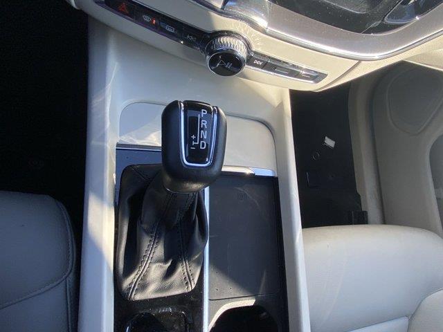 2021 Volvo Xc60 Momentum, available for sale in Great Neck, New York | Camy Cars. Great Neck, New York 2021 Volvo Xc60 Momentum, available for sale in Great Neck, New York | Camy Cars. Great Neck, New York