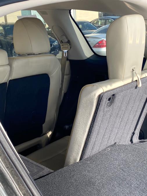 2015 Infiniti QX60 AWD 4dr, available for sale in Raynham, Massachusetts | J & A Auto Center. Raynham, Massachusetts 2015 Infiniti QX60 AWD 4dr, available for sale in Raynham, Massachusetts | J & A Auto Center. Raynham, Massachusetts