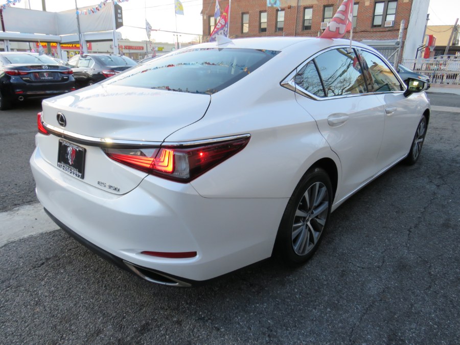 2020 Lexus ES ES 350 Luxury FWD, available for sale in Middle Village, New York | Road Masters II INC. Middle Village, New York 2020 Lexus ES ES 350 Luxury FWD, available for sale in Middle Village, New York | Road Masters II INC. Middle Village, New York