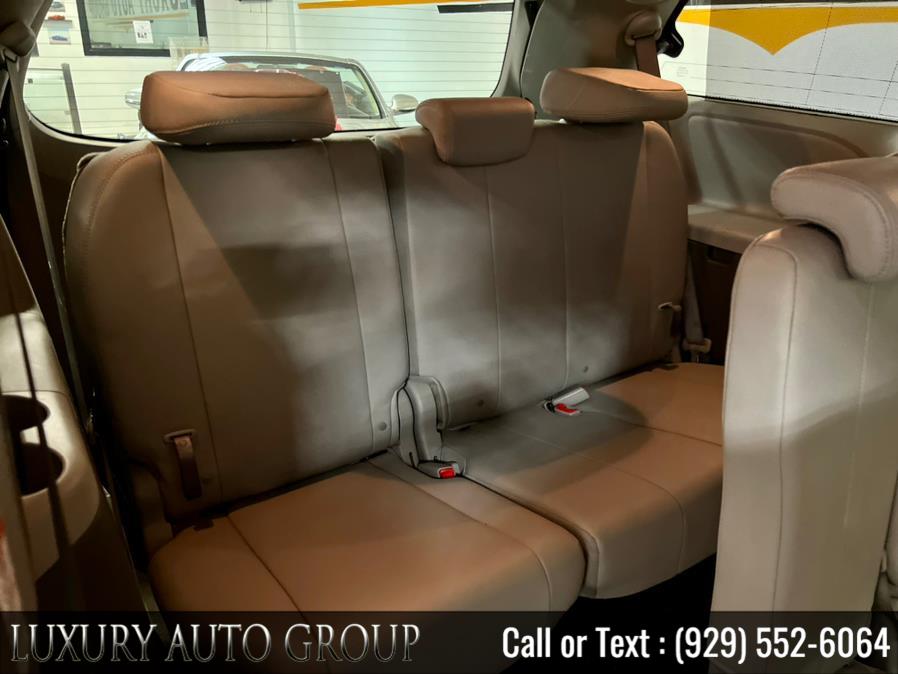 2015 Toyota Sienna 5dr 8-Pass Van XLE Premium FWD (Natl), available for sale in Bronx, New York | Luxury Auto Group. Bronx, New York 2015 Toyota Sienna 5dr 8-Pass Van XLE Premium FWD (Natl), available for sale in Bronx, New York | Luxury Auto Group. Bronx, New York