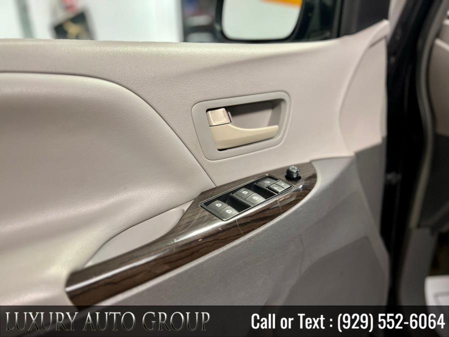 2015 Toyota Sienna 5dr 8-Pass Van XLE Premium FWD (Natl), available for sale in Bronx, New York | Luxury Auto Group. Bronx, New York 2015 Toyota Sienna 5dr 8-Pass Van XLE Premium FWD (Natl), available for sale in Bronx, New York | Luxury Auto Group. Bronx, New York
