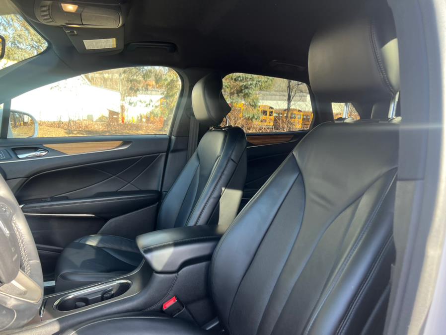2015 Lincoln MKC AWD 4dr, available for sale in Waterbury, Connecticut | Platinum Auto Care. Waterbury, Connecticut 2015 Lincoln MKC AWD 4dr, available for sale in Waterbury, Connecticut | Platinum Auto Care. Waterbury, Connecticut