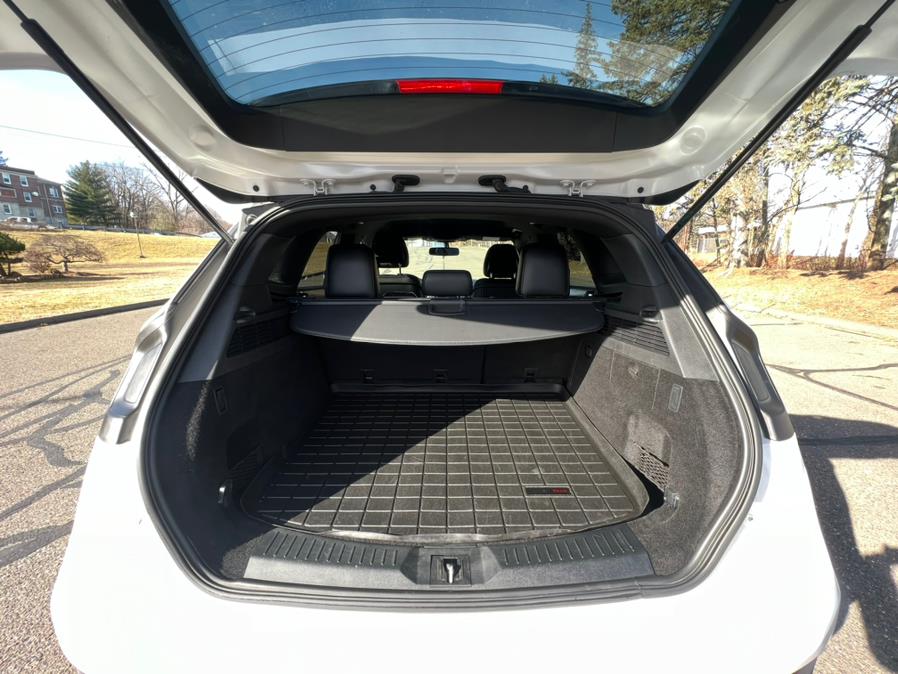 2015 Lincoln MKC AWD 4dr, available for sale in Waterbury, Connecticut | Platinum Auto Care. Waterbury, Connecticut 2015 Lincoln MKC AWD 4dr, available for sale in Waterbury, Connecticut | Platinum Auto Care. Waterbury, Connecticut