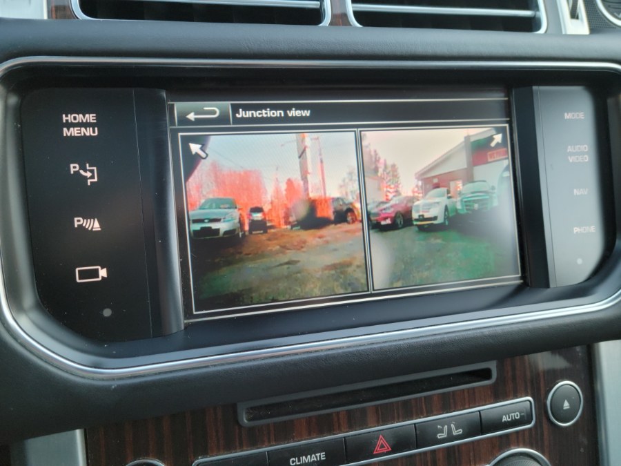 2015 Land Rover Range Rover 4WD 4dr HSE, available for sale in East Windsor, Connecticut | Toro Auto. East Windsor, Connecticut 2015 Land Rover Range Rover 4WD 4dr HSE, available for sale in East Windsor, Connecticut | Toro Auto. East Windsor, Connecticut