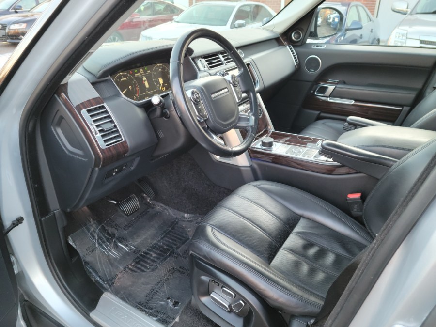 2015 Land Rover Range Rover 4WD 4dr HSE, available for sale in East Windsor, Connecticut | Toro Auto. East Windsor, Connecticut 2015 Land Rover Range Rover 4WD 4dr HSE, available for sale in East Windsor, Connecticut | Toro Auto. East Windsor, Connecticut