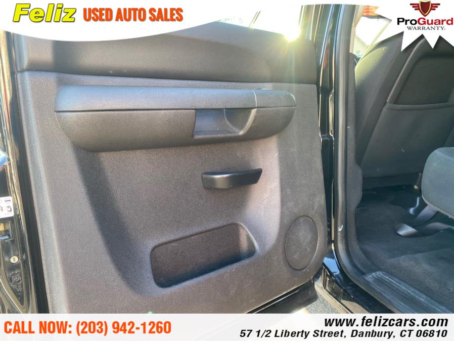 2013 Chevrolet Silverado 1500 4WD Crew Cab 143.5" LT, available for sale in Danbury, Connecticut | Feliz Used Auto Sales. Danbury, Connecticut 2013 Chevrolet Silverado 1500 4WD Crew Cab 143.5" LT, available for sale in Danbury, Connecticut | Feliz Used Auto Sales. Danbury, Connecticut