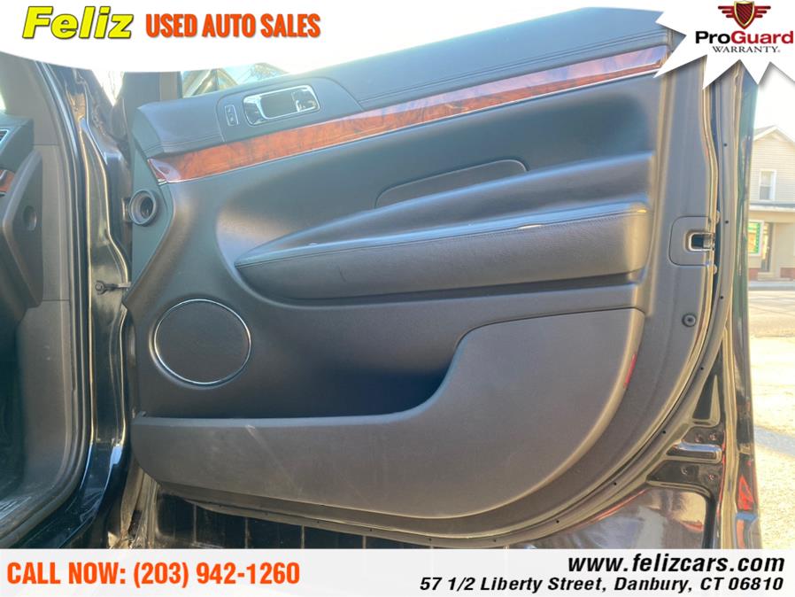 2014 Lincoln MKT 4dr Wgn 3.7L AWD w/Livery Pkg, available for sale in Danbury, Connecticut | Feliz Used Auto Sales. Danbury, Connecticut 2014 Lincoln MKT 4dr Wgn 3.7L AWD w/Livery Pkg, available for sale in Danbury, Connecticut | Feliz Used Auto Sales. Danbury, Connecticut