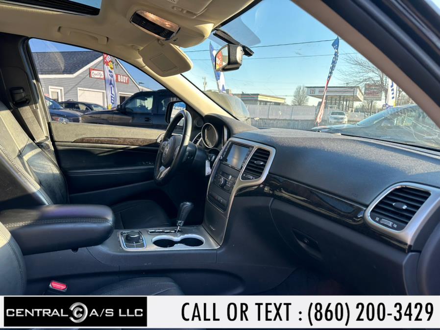 2012 Jeep Grand Cherokee 4WD 4dr Laredo, available for sale in East Windsor, Connecticut | Central A/S LLC. East Windsor, Connecticut 2012 Jeep Grand Cherokee 4WD 4dr Laredo, available for sale in East Windsor, Connecticut | Central A/S LLC. East Windsor, Connecticut