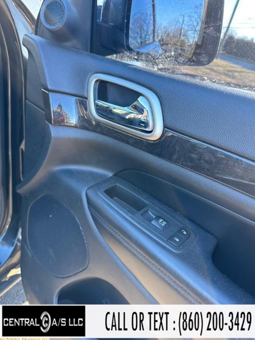 2012 Jeep Grand Cherokee 4WD 4dr Laredo, available for sale in East Windsor, Connecticut | Central A/S LLC. East Windsor, Connecticut 2012 Jeep Grand Cherokee 4WD 4dr Laredo, available for sale in East Windsor, Connecticut | Central A/S LLC. East Windsor, Connecticut