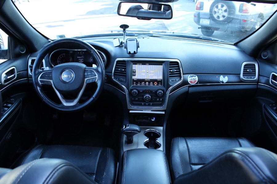 2015 Jeep Grand Cherokee 4WD 4dr Limited, available for sale in BROOKLYN, New York | Deals on Wheels International Auto. BROOKLYN, New York 2015 Jeep Grand Cherokee 4WD 4dr Limited, available for sale in BROOKLYN, New York | Deals on Wheels International Auto. BROOKLYN, New York