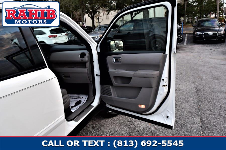 2015 Honda Pilot 2WD 4dr EX-L w/Navi, available for sale in Winter Park, Florida | Rahib Motors. Winter Park, Florida 2015 Honda Pilot 2WD 4dr EX-L w/Navi, available for sale in Winter Park, Florida | Rahib Motors. Winter Park, Florida