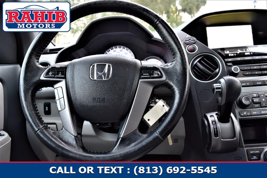 2015 Honda Pilot 2WD 4dr EX-L w/Navi, available for sale in Winter Park, Florida | Rahib Motors. Winter Park, Florida 2015 Honda Pilot 2WD 4dr EX-L w/Navi, available for sale in Winter Park, Florida | Rahib Motors. Winter Park, Florida