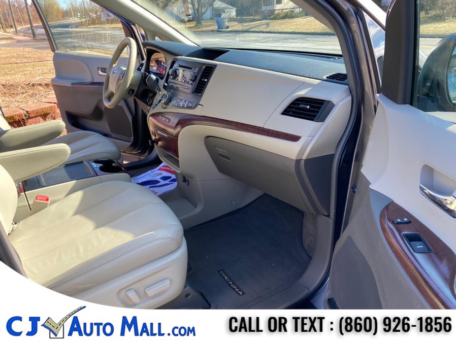 2014 Toyota Sienna 5dr 7-Pass Van V6 XLE AWD (Natl), available for sale in Bristol, Connecticut | CJ Auto Mall. Bristol, Connecticut 2014 Toyota Sienna 5dr 7-Pass Van V6 XLE AWD (Natl), available for sale in Bristol, Connecticut | CJ Auto Mall. Bristol, Connecticut