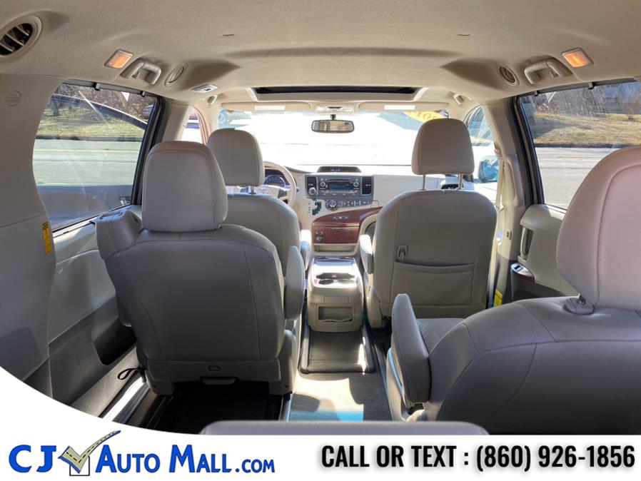 2014 Toyota Sienna 5dr 7-Pass Van V6 XLE AWD (Natl), available for sale in Bristol, Connecticut | CJ Auto Mall. Bristol, Connecticut 2014 Toyota Sienna 5dr 7-Pass Van V6 XLE AWD (Natl), available for sale in Bristol, Connecticut | CJ Auto Mall. Bristol, Connecticut