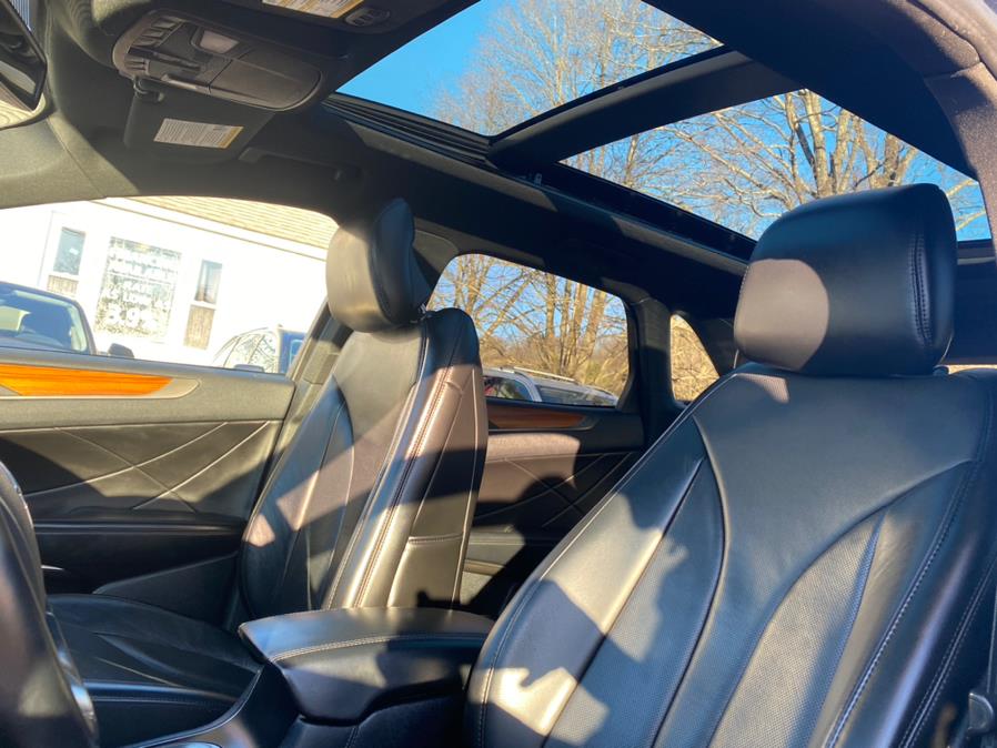 2018 Lincoln MKC Reserve AWD, available for sale in Canton, Connecticut | Lava Motors 2 Inc. Canton, Connecticut 2018 Lincoln MKC Reserve AWD, available for sale in Canton, Connecticut | Lava Motors 2 Inc. Canton, Connecticut