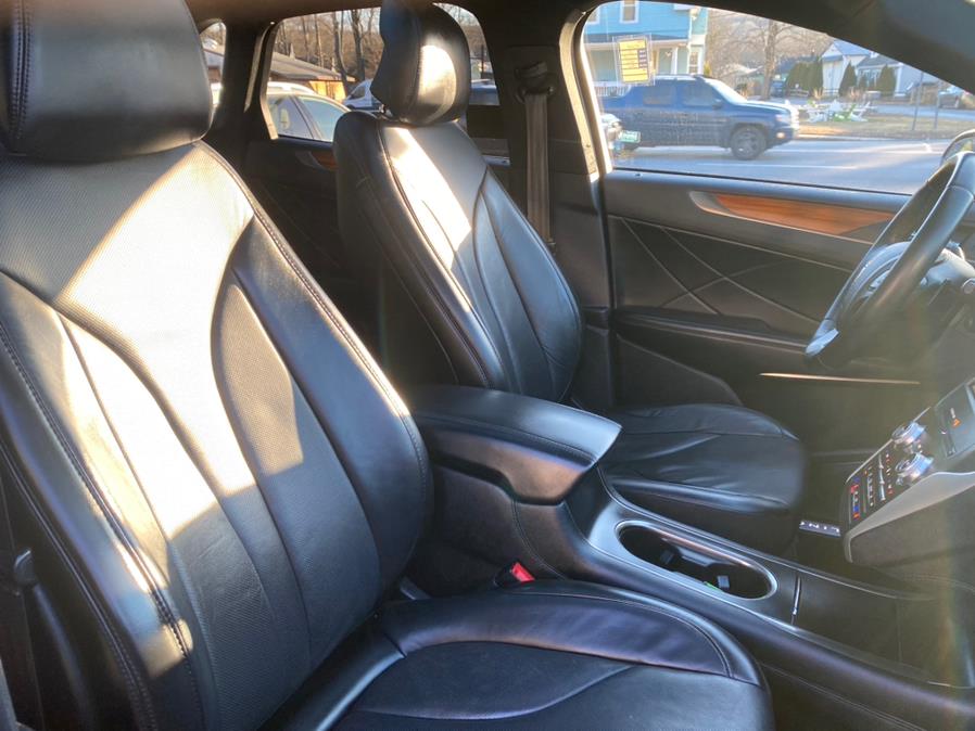 2018 Lincoln MKC Reserve AWD, available for sale in Canton, Connecticut | Lava Motors 2 Inc. Canton, Connecticut 2018 Lincoln MKC Reserve AWD, available for sale in Canton, Connecticut | Lava Motors 2 Inc. Canton, Connecticut