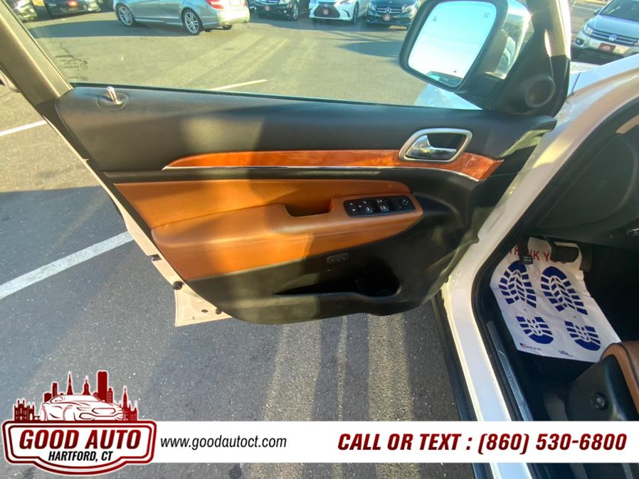 2013 Jeep Grand Cherokee 4WD 4dr Overland, available for sale in Hartford, Connecticut | Good Auto LLC. Hartford, Connecticut 2013 Jeep Grand Cherokee 4WD 4dr Overland, available for sale in Hartford, Connecticut | Good Auto LLC. Hartford, Connecticut