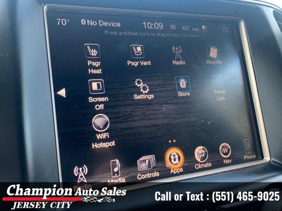2016 Jeep Grand Cherokee 4WD 4dr Limited, available for sale in Jersey City, New Jersey | Champion Auto Sales of JC. Jersey City, New Jersey 2016 Jeep Grand Cherokee 4WD 4dr Limited, available for sale in Jersey City, New Jersey | Champion Auto Sales of JC. Jersey City, New Jersey