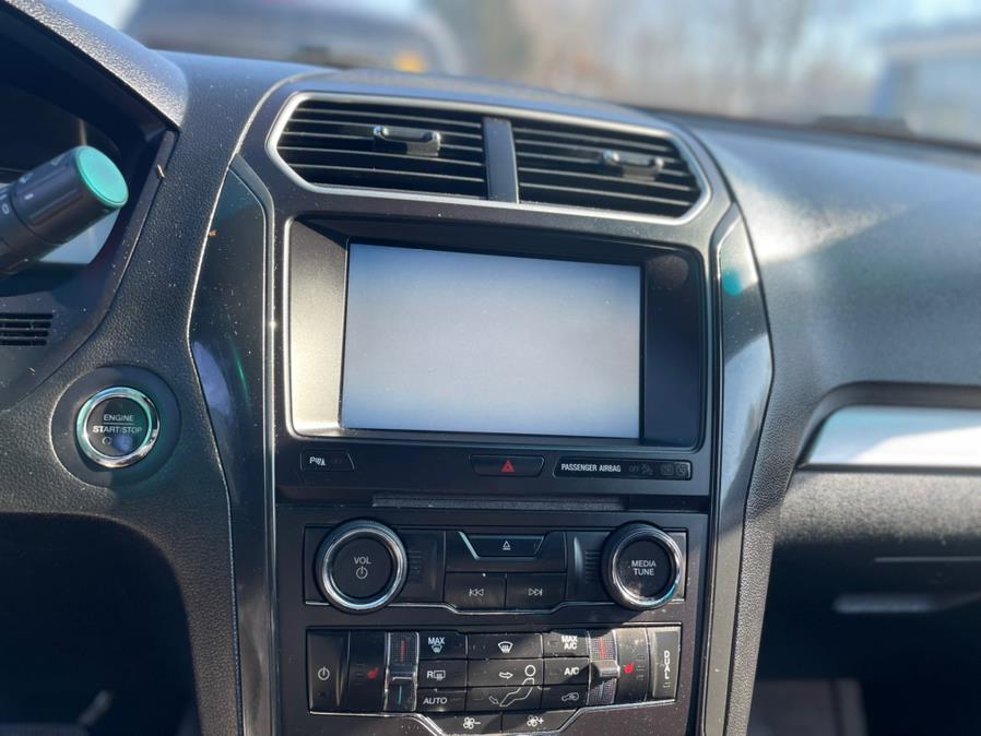 2016 Ford Explorer XLT, available for sale in Elmont, New York | Sunrise of Elmont. Elmont, New York 2016 Ford Explorer XLT, available for sale in Elmont, New York | Sunrise of Elmont. Elmont, New York