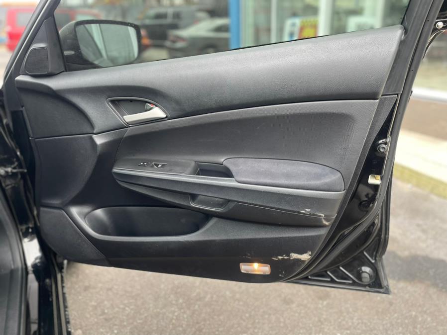 2012 Honda Accord SE. LOW MILES!, available for sale in Elmont, New York | Sunrise of Elmont. Elmont, New York 2012 Honda Accord SE. LOW MILES!, available for sale in Elmont, New York | Sunrise of Elmont. Elmont, New York