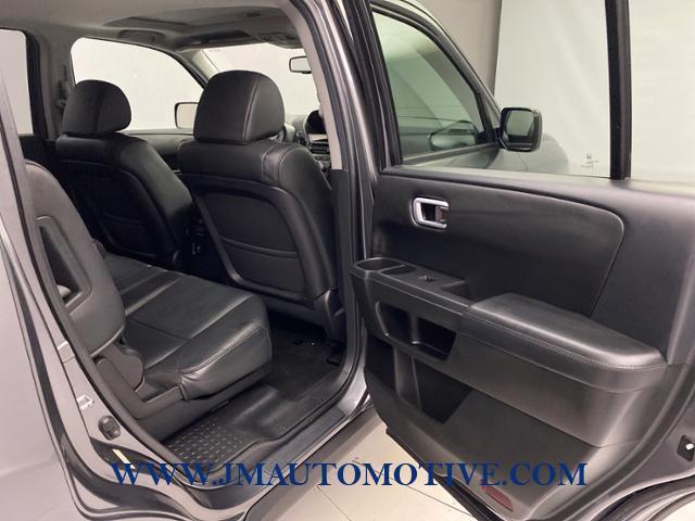 2013 Honda Pilot 4WD 4dr EX-L w/Navi, available for sale in Naugatuck, Connecticut | J&M Automotive Sls&Svc LLC. Naugatuck, Connecticut 2013 Honda Pilot 4WD 4dr EX-L w/Navi, available for sale in Naugatuck, Connecticut | J&M Automotive Sls&Svc LLC. Naugatuck, Connecticut
