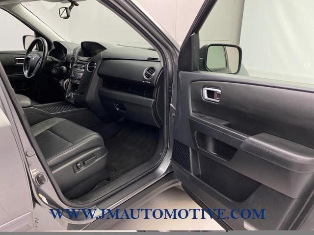 2013 Honda Pilot 4WD 4dr EX-L w/Navi, available for sale in Naugatuck, Connecticut | J&M Automotive Sls&Svc LLC. Naugatuck, Connecticut 2013 Honda Pilot 4WD 4dr EX-L w/Navi, available for sale in Naugatuck, Connecticut | J&M Automotive Sls&Svc LLC. Naugatuck, Connecticut