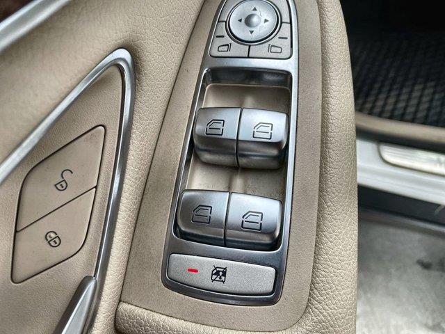 2020 Mercedes-benz Glc GLC 300, available for sale in Great Neck, New York | Camy Cars. Great Neck, New York 2020 Mercedes-benz Glc GLC 300, available for sale in Great Neck, New York | Camy Cars. Great Neck, New York