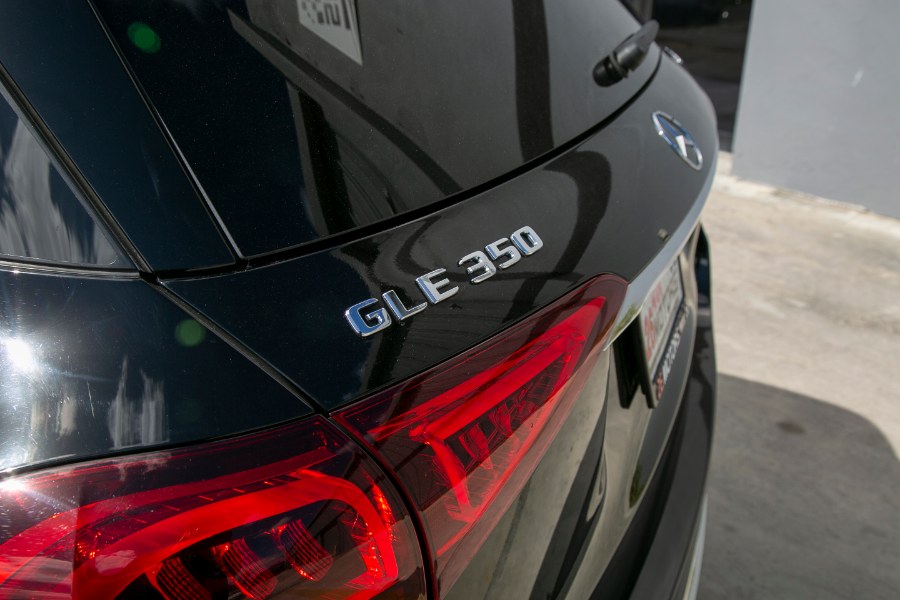 2020 Mercedes-Benz GLE GLE 350 4MATIC SUV, available for sale in Miami, Florida | 26 Motors Miami. Miami, Florida 2020 Mercedes-Benz GLE GLE 350 4MATIC SUV, available for sale in Miami, Florida | 26 Motors Miami. Miami, Florida