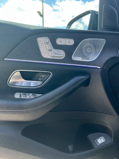 2020 Mercedes-Benz GLE GLE 350 4MATIC SUV, available for sale in Miami, Florida | 26 Motors Miami. Miami, Florida 2020 Mercedes-Benz GLE GLE 350 4MATIC SUV, available for sale in Miami, Florida | 26 Motors Miami. Miami, Florida