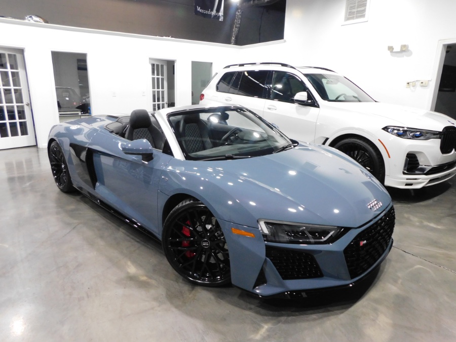 Used 2020 Audi R8 Spyder in Lodi, New Jersey | Soliman Motors. Lodi, New Jersey