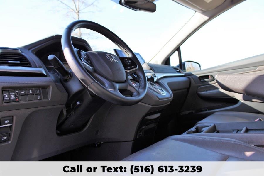 2018 Honda Odyssey EX-L Auto, available for sale in Great Neck, New York | Great Neck Car Buyers & Sellers. Great Neck, New York 2018 Honda Odyssey EX-L Auto, available for sale in Great Neck, New York | Great Neck Car Buyers & Sellers. Great Neck, New York