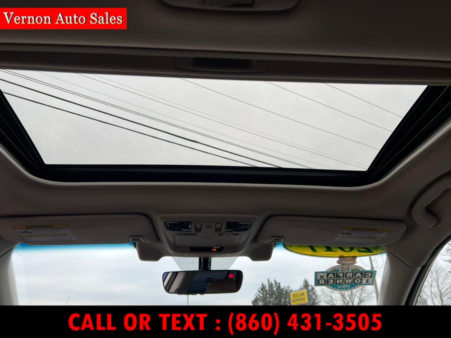 2017 Subaru Outback 2.5i Touring, available for sale in Manchester, Connecticut | Vernon Auto Sale & Service. Manchester, Connecticut 2017 Subaru Outback 2.5i Touring, available for sale in Manchester, Connecticut | Vernon Auto Sale & Service. Manchester, Connecticut