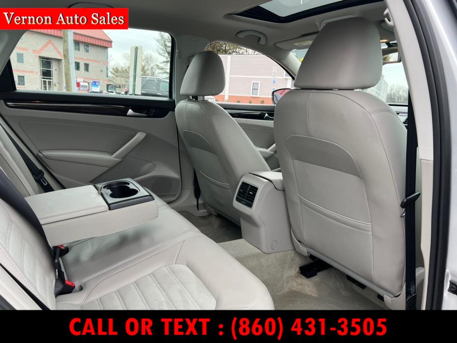 2014 Volkswagen Passat 4dr Sdn 2.0L DSG TDI SEL Premium, available for sale in Manchester, Connecticut | Vernon Auto Sale & Service. Manchester, Connecticut 2014 Volkswagen Passat 4dr Sdn 2.0L DSG TDI SEL Premium, available for sale in Manchester, Connecticut | Vernon Auto Sale & Service. Manchester, Connecticut