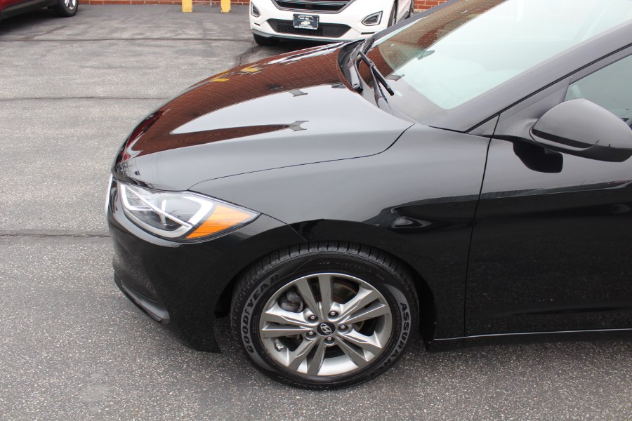 2018 Hyundai Elantra SEL 2.0L Auto (Alabama), available for sale in Deer Park, New York | Car Tec Enterprise Leasing & Sales LLC. Deer Park, New York 2018 Hyundai Elantra SEL 2.0L Auto (Alabama), available for sale in Deer Park, New York | Car Tec Enterprise Leasing & Sales LLC. Deer Park, New York