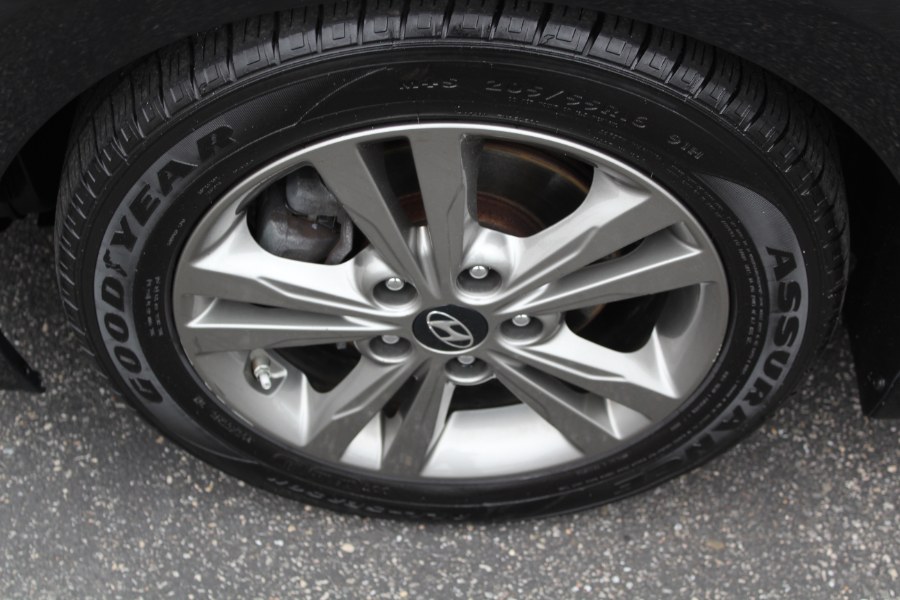 2018 Hyundai Elantra SEL 2.0L Auto (Alabama), available for sale in Deer Park, New York | Car Tec Enterprise Leasing & Sales LLC. Deer Park, New York 2018 Hyundai Elantra SEL 2.0L Auto (Alabama), available for sale in Deer Park, New York | Car Tec Enterprise Leasing & Sales LLC. Deer Park, New York