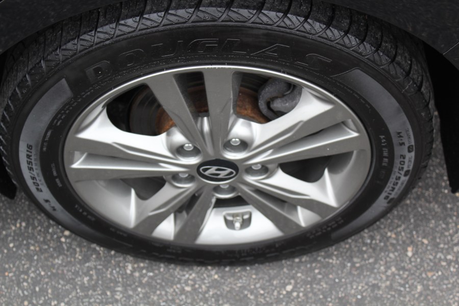 2018 Hyundai Elantra SEL 2.0L Auto (Alabama), available for sale in Deer Park, New York | Car Tec Enterprise Leasing & Sales LLC. Deer Park, New York 2018 Hyundai Elantra SEL 2.0L Auto (Alabama), available for sale in Deer Park, New York | Car Tec Enterprise Leasing & Sales LLC. Deer Park, New York