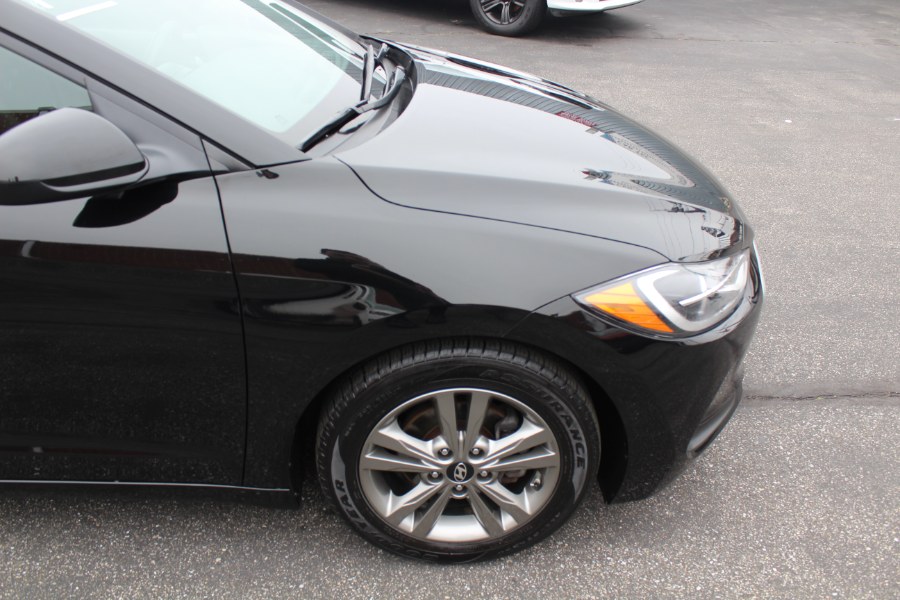 2018 Hyundai Elantra SEL 2.0L Auto (Alabama), available for sale in Deer Park, New York | Car Tec Enterprise Leasing & Sales LLC. Deer Park, New York 2018 Hyundai Elantra SEL 2.0L Auto (Alabama), available for sale in Deer Park, New York | Car Tec Enterprise Leasing & Sales LLC. Deer Park, New York