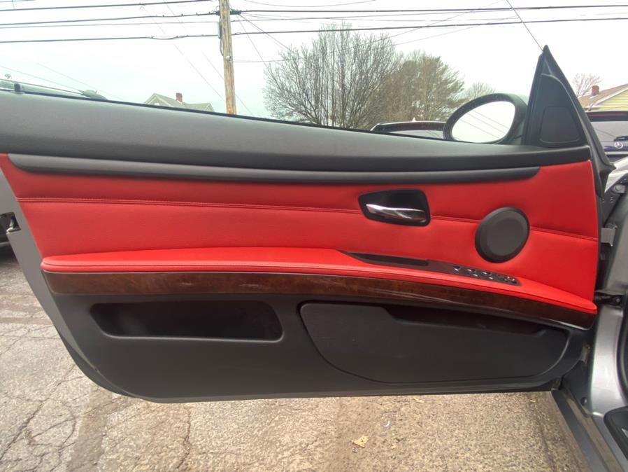 2009 BMW 3 Series 2dr Conv 328i SULEV, available for sale in Bridgeport, Connecticut | CT Auto. Bridgeport, Connecticut 2009 BMW 3 Series 2dr Conv 328i SULEV, available for sale in Bridgeport, Connecticut | CT Auto. Bridgeport, Connecticut