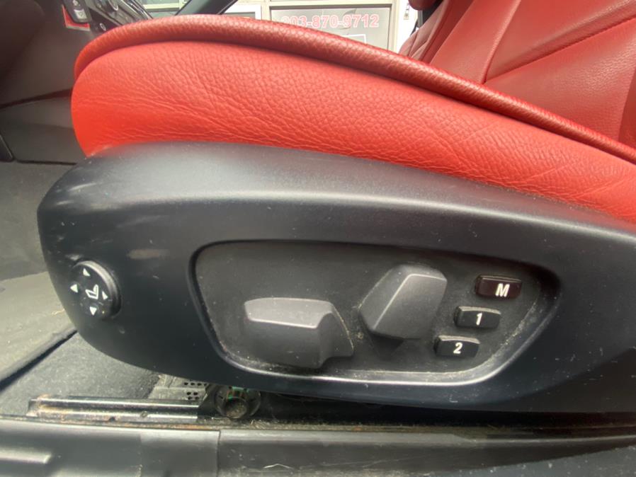 2009 BMW 3 Series 2dr Conv 328i SULEV, available for sale in Bridgeport, Connecticut | CT Auto. Bridgeport, Connecticut 2009 BMW 3 Series 2dr Conv 328i SULEV, available for sale in Bridgeport, Connecticut | CT Auto. Bridgeport, Connecticut