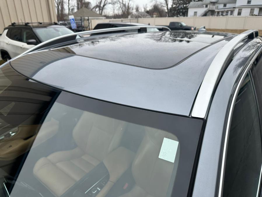 2017 Volvo XC90 T6 AWD 7-Passenger Momentum, available for sale in East Windsor, Connecticut | Century Auto And Truck. East Windsor, Connecticut 2017 Volvo XC90 T6 AWD 7-Passenger Momentum, available for sale in East Windsor, Connecticut | Century Auto And Truck. East Windsor, Connecticut