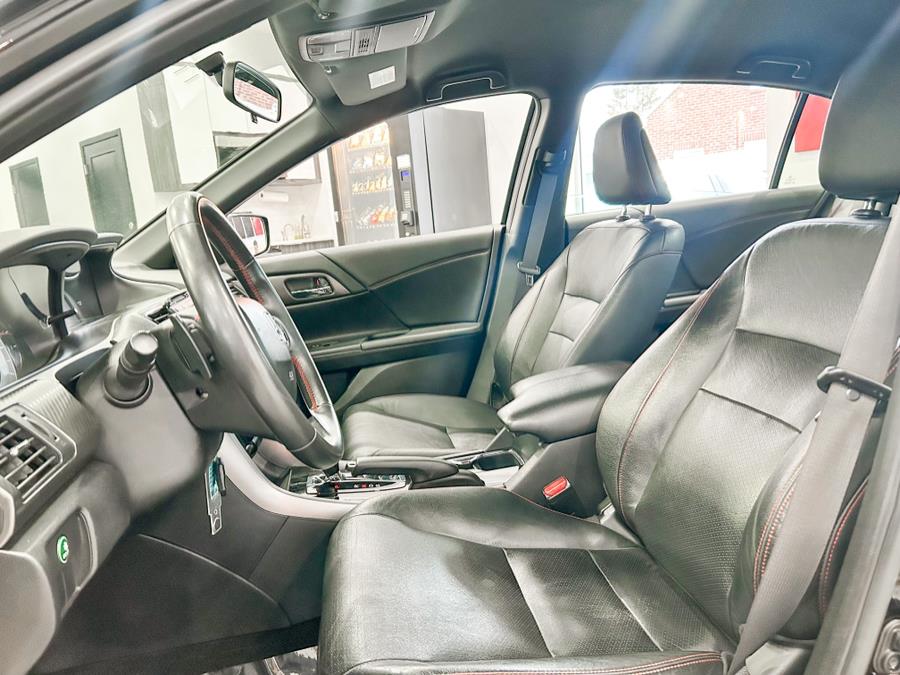 2017 Honda Accord Sedan Sport SE CVT, available for sale in Franklin Square, New York | Luxury Motor Club. Franklin Square, New York 2017 Honda Accord Sedan Sport SE CVT, available for sale in Franklin Square, New York | Luxury Motor Club. Franklin Square, New York