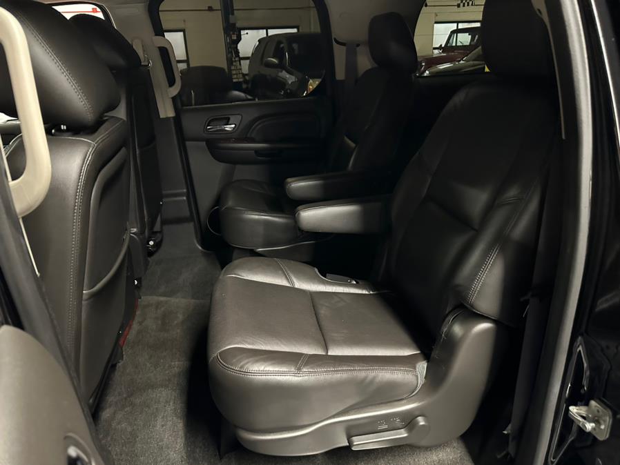 2013 Cadillac Escalade ESV AWD 4dr Luxury, available for sale in West Babylon , New York | MP Motors Inc. West Babylon , New York 2013 Cadillac Escalade ESV AWD 4dr Luxury, available for sale in West Babylon , New York | MP Motors Inc. West Babylon , New York