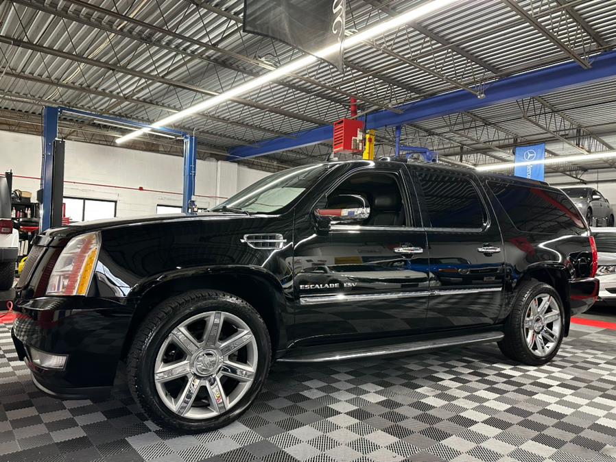 2013 Cadillac Escalade ESV AWD 4dr Luxury, available for sale in West Babylon , New York | MP Motors Inc. West Babylon , New York 2013 Cadillac Escalade ESV AWD 4dr Luxury, available for sale in West Babylon , New York | MP Motors Inc. West Babylon , New York