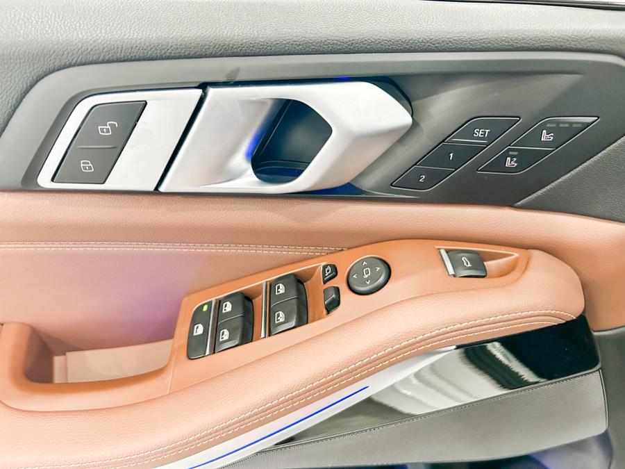 2019 BMW X5 xDrive50i Sports Activity Vehicle, available for sale in Franklin Square, New York | Luxury Motor Club. Franklin Square, New York 2019 BMW X5 xDrive50i Sports Activity Vehicle, available for sale in Franklin Square, New York | Luxury Motor Club. Franklin Square, New York